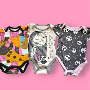 3 set of Disney Nightmare Before Christmas 12M short sleeve bodysuit